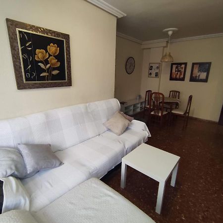 Amplio Piso Junto A Playa Victoria Apartment Cadiz Exterior photo