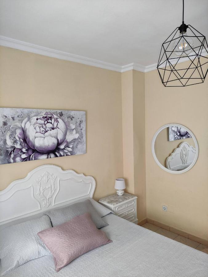Amplio Piso Junto A Playa Victoria Apartment Cadiz Exterior photo