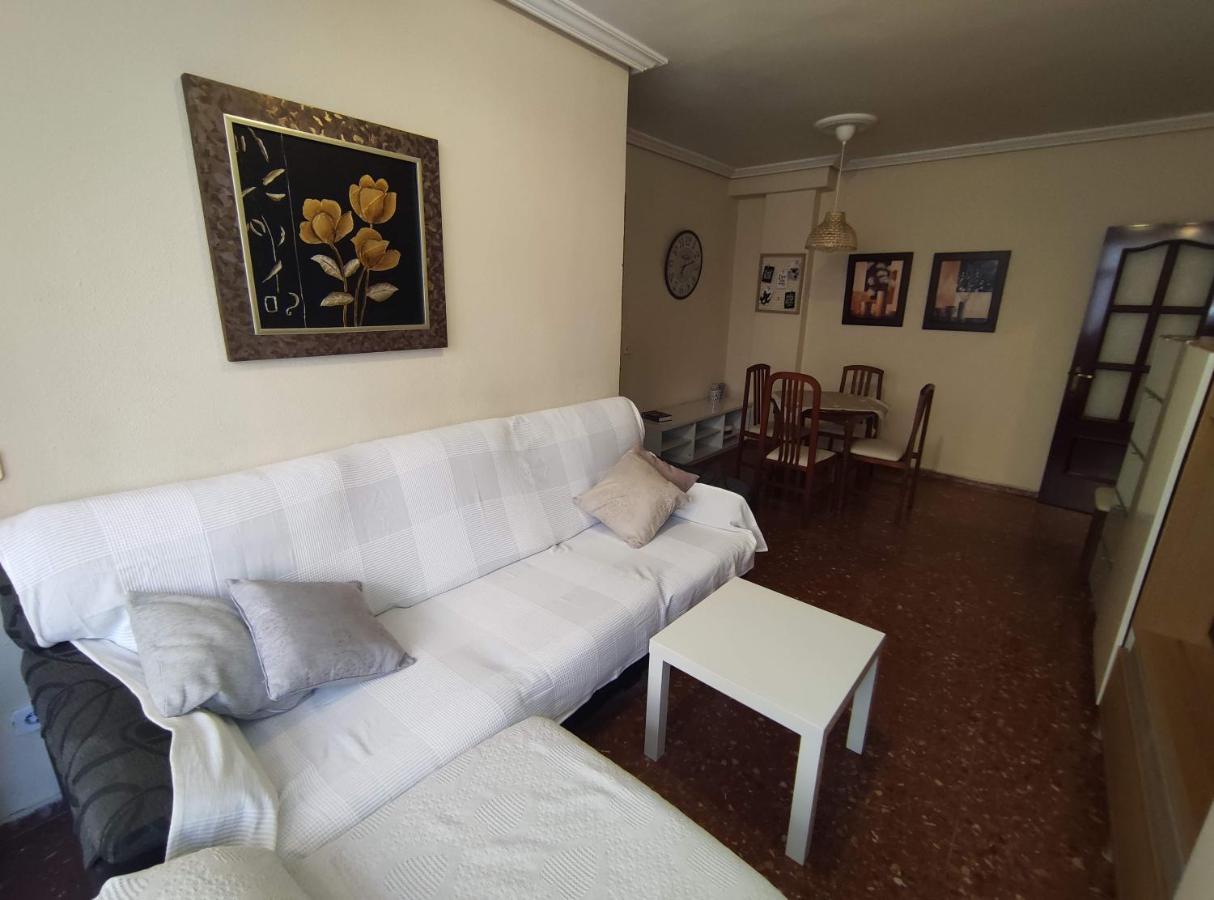 Amplio Piso Junto A Playa Victoria Apartment Cadiz Exterior photo